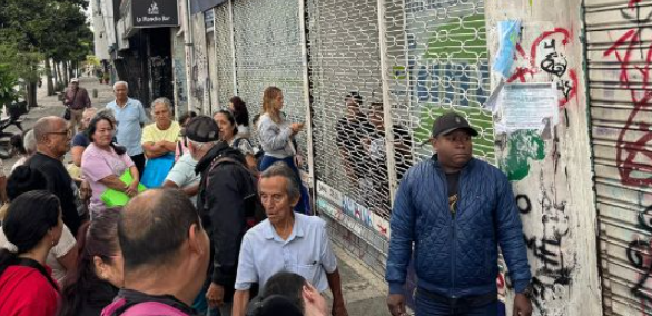 Crisis en Emssanar EPS: Pacientes en Cali protestan por fallas críticas en el servicio Crisis en Emssanar EPS: Pacientes en Cali protestan por fallas críticas en el servicio