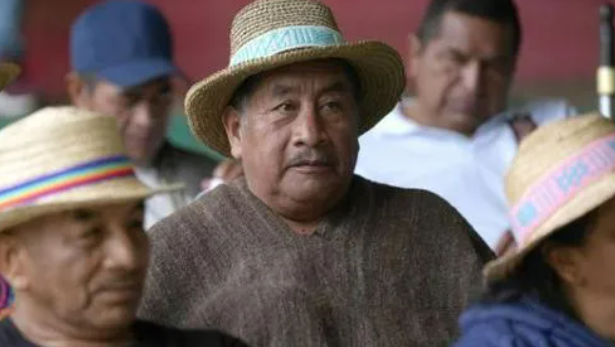 Guardia Indígena, el escudo de la democracia: candidatos en Cauca desafían la violencia electoral Guardia Indígena, el escudo de la democracia: candidatos en Cauca desafían la violencia electoral