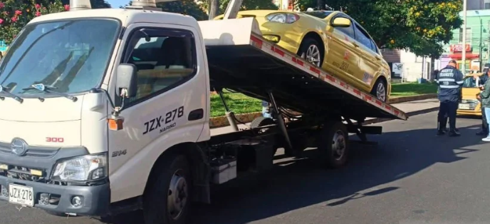 Pasto: intensifican operativos de tránsito al transporte público para reforzar la seguridad vial y combatir la informalidad Pasto: intensifican operativos de tránsito al transporte público para reforzar la seguridad vial y combatir la informalidad