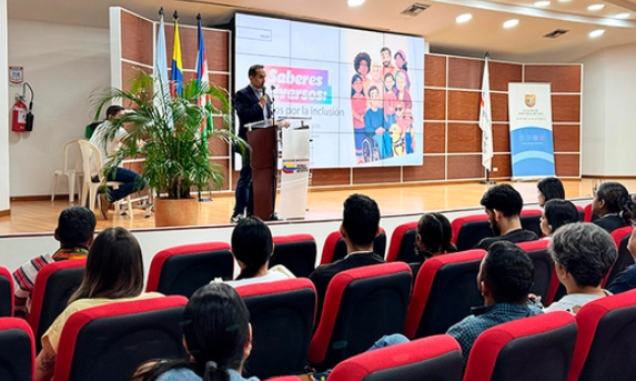 Cali Avanza en Salud Inclusiva: Éxito de los ‘Encuentros En-torno a la Diversidad’ del Alcalde Eder Cali Avanza en Salud Inclusiva: Éxito de los ‘Encuentros En-torno a la Diversidad’ del Alcalde Eder