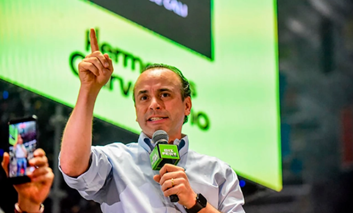Cali apuesta por el futuro joven: Alejandro Eder lanza ‘La Movida E’ y nuevas becas en el Biz Fest Cali apuesta por el futuro joven: Alejandro Eder lanza ‘La Movida E’ y nuevas becas en el Biz Fest