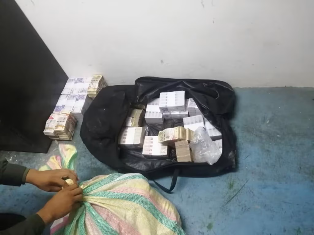 Millonario robo en banco de Caloto: delincuentes habrían saqueado más de $1.500 millones