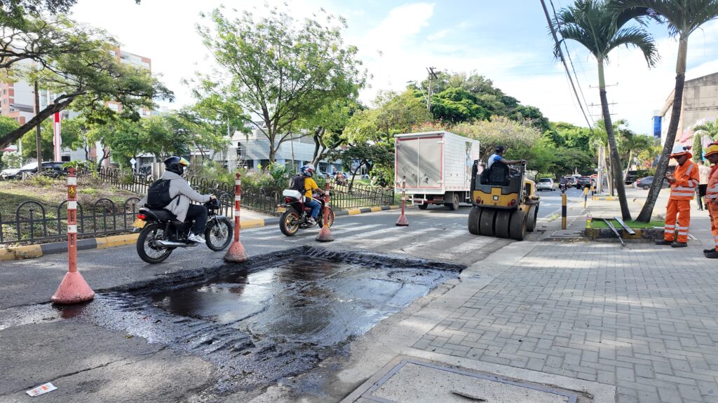 Secretaría de Infraestructura pide respeto con los operarios que trabajan en las vías de Cali