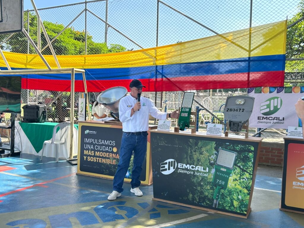 Emcali abre convocatoria pública para modernizar el 100 % del alumbrado de Cali