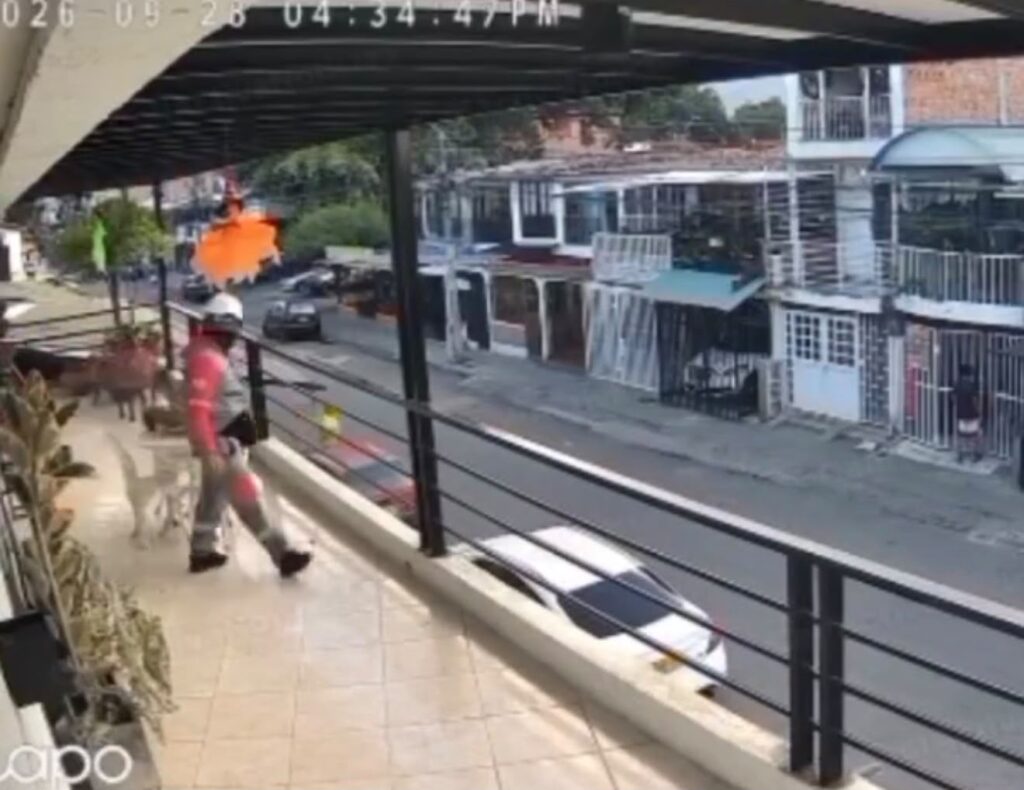 Presuntos ladrones ingresaron a una vivienda y huyeron por un balcón en Brisas de los Álamos